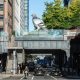 aluminum-pigeon-dinosaur-ivan-argote-high-line-plinth-new-york-designboom-10_thumb.jpg